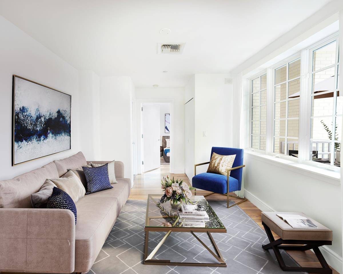Beautiful one bedroom apartment on the ground floor with a 237 SQFT patio.
