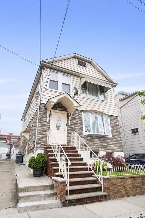An extremely well maintained pre war 2 family house.