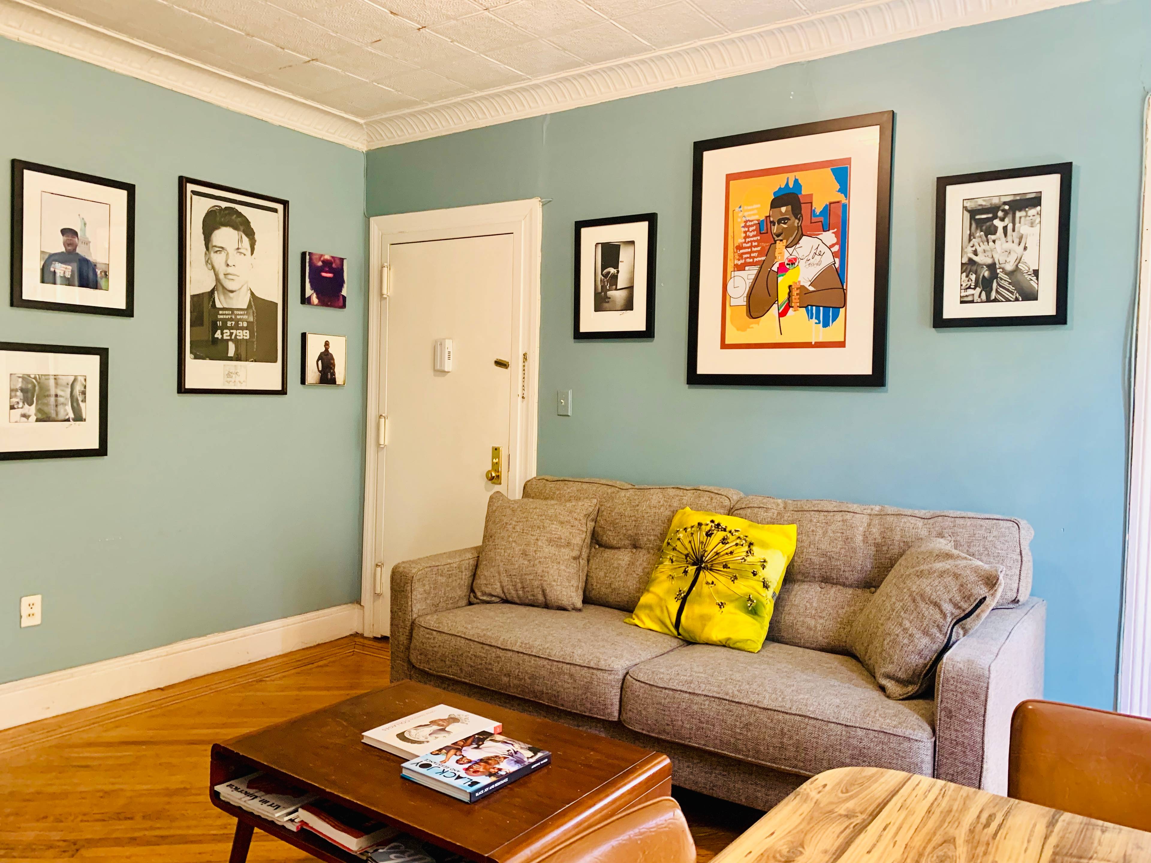Spacious and Luminous 1 Bed in Stylish Brownstone - Short Term