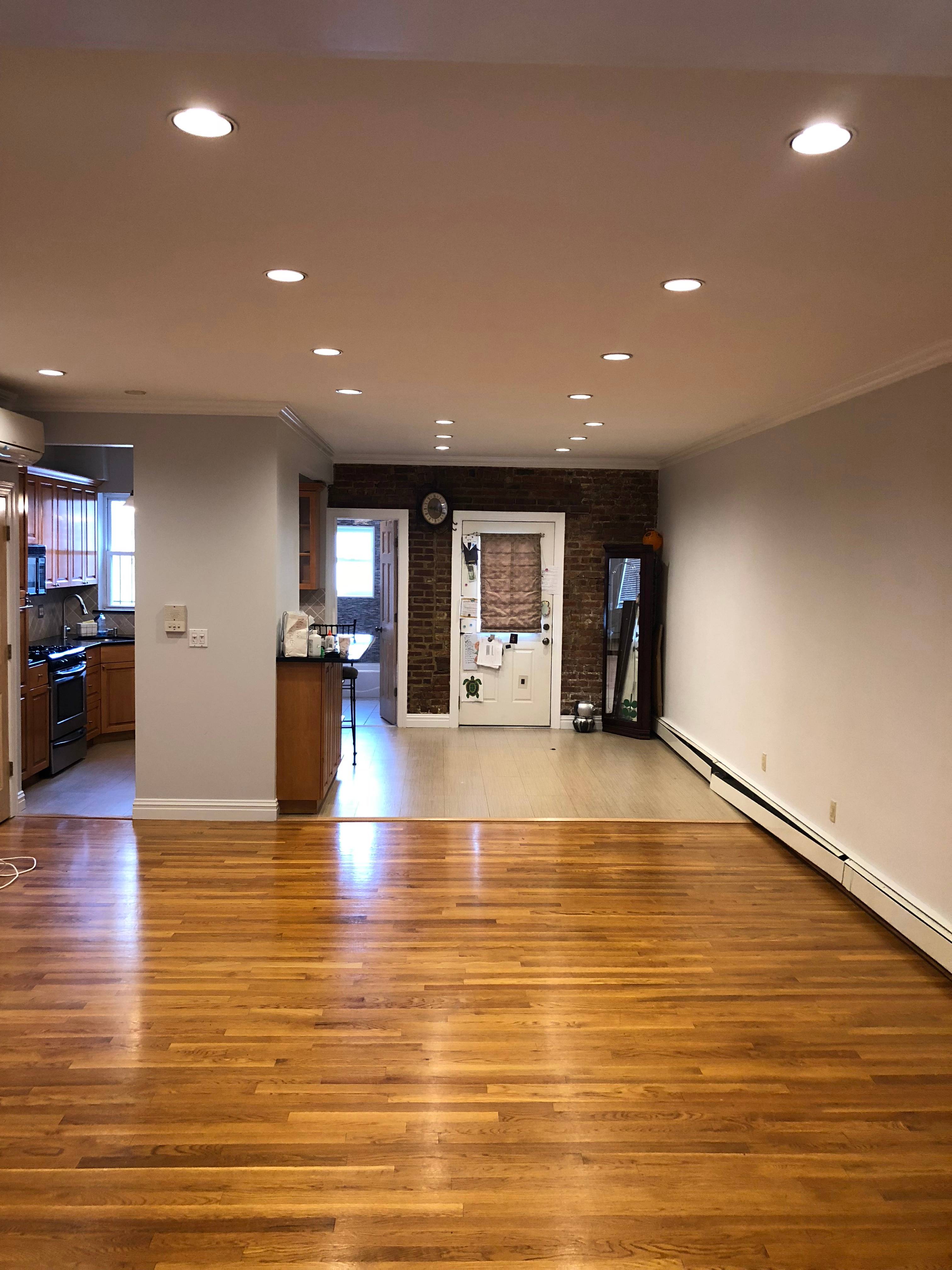 Large 2 BR/2BA Duplex   Apartment in Astoria*Washer/Dryer*Parking*Backyard*Storage!