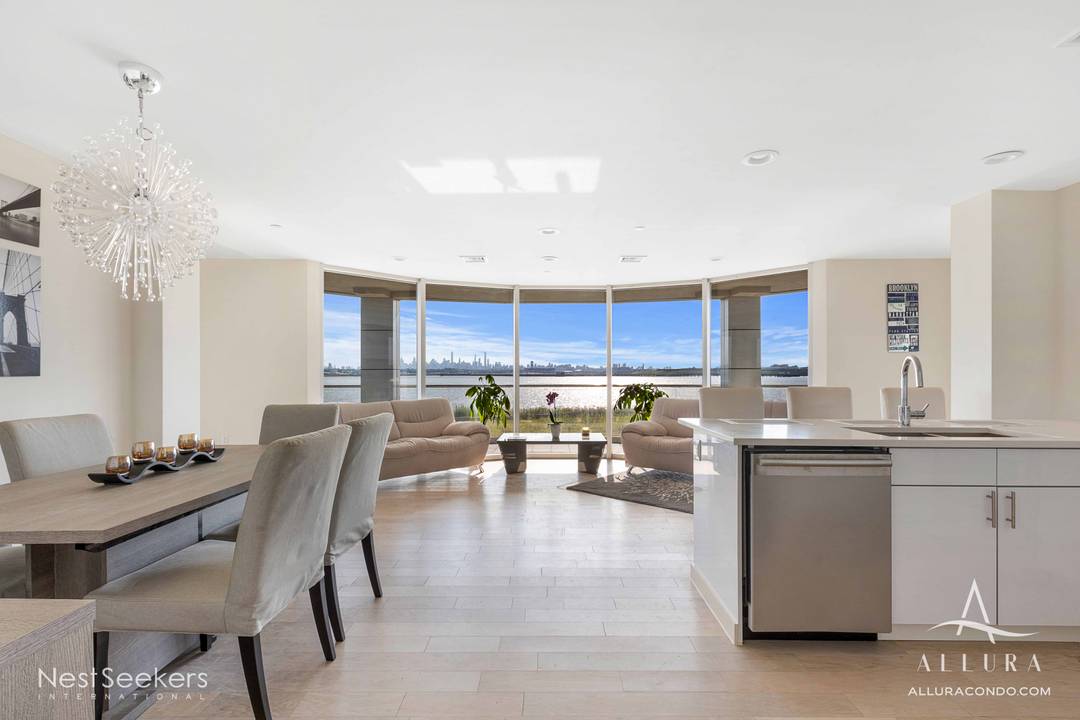 Allura Condo - Brand New Waterfront Development in College Point - Large 1 bedroom