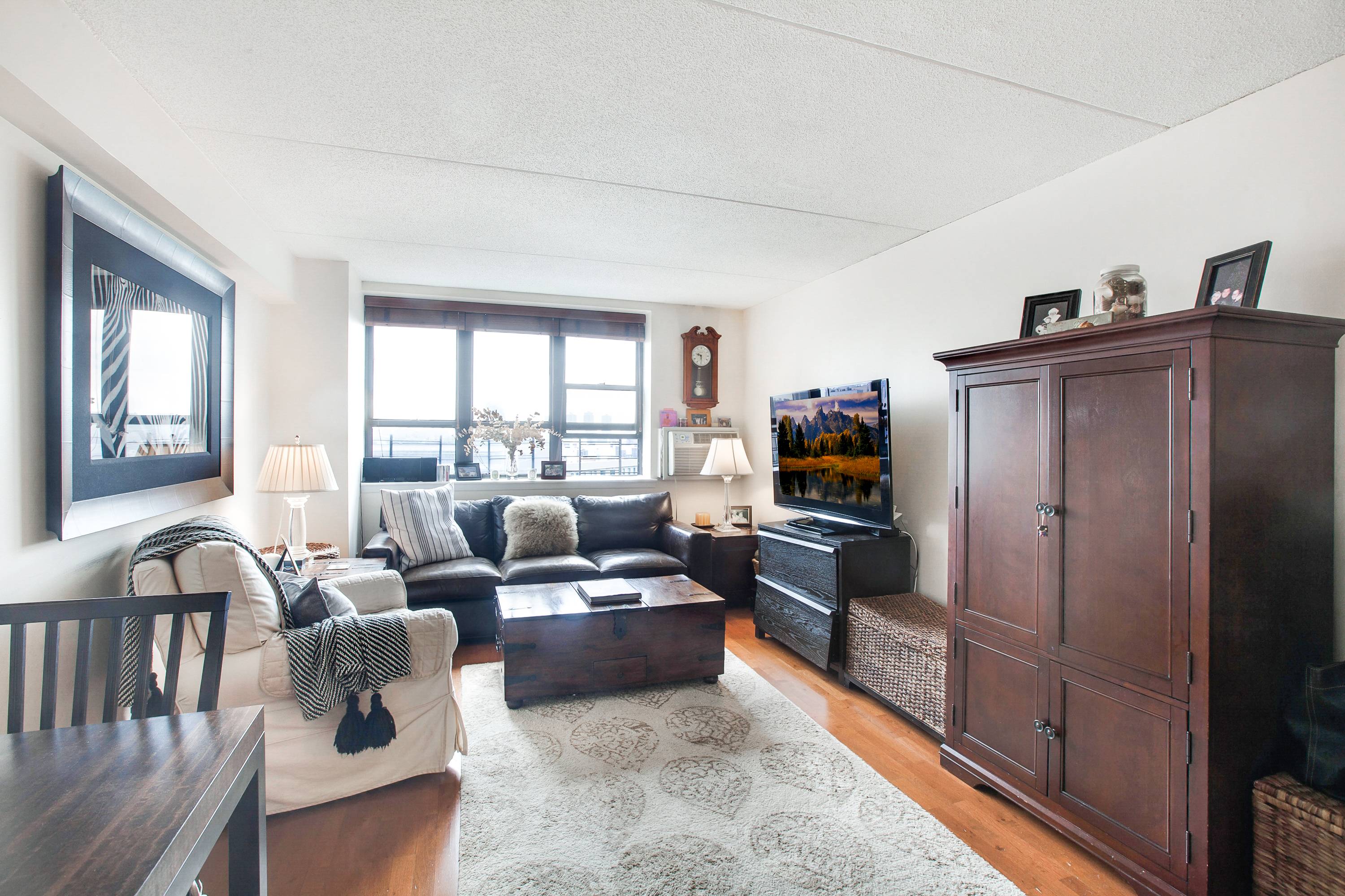 One Bedroom With Central Park Views For Rent