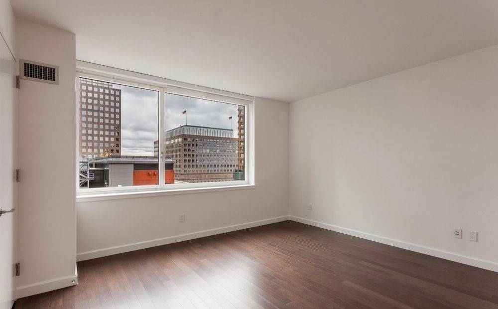 Luxury 1 BR Apartment in Stunning Battery Park City