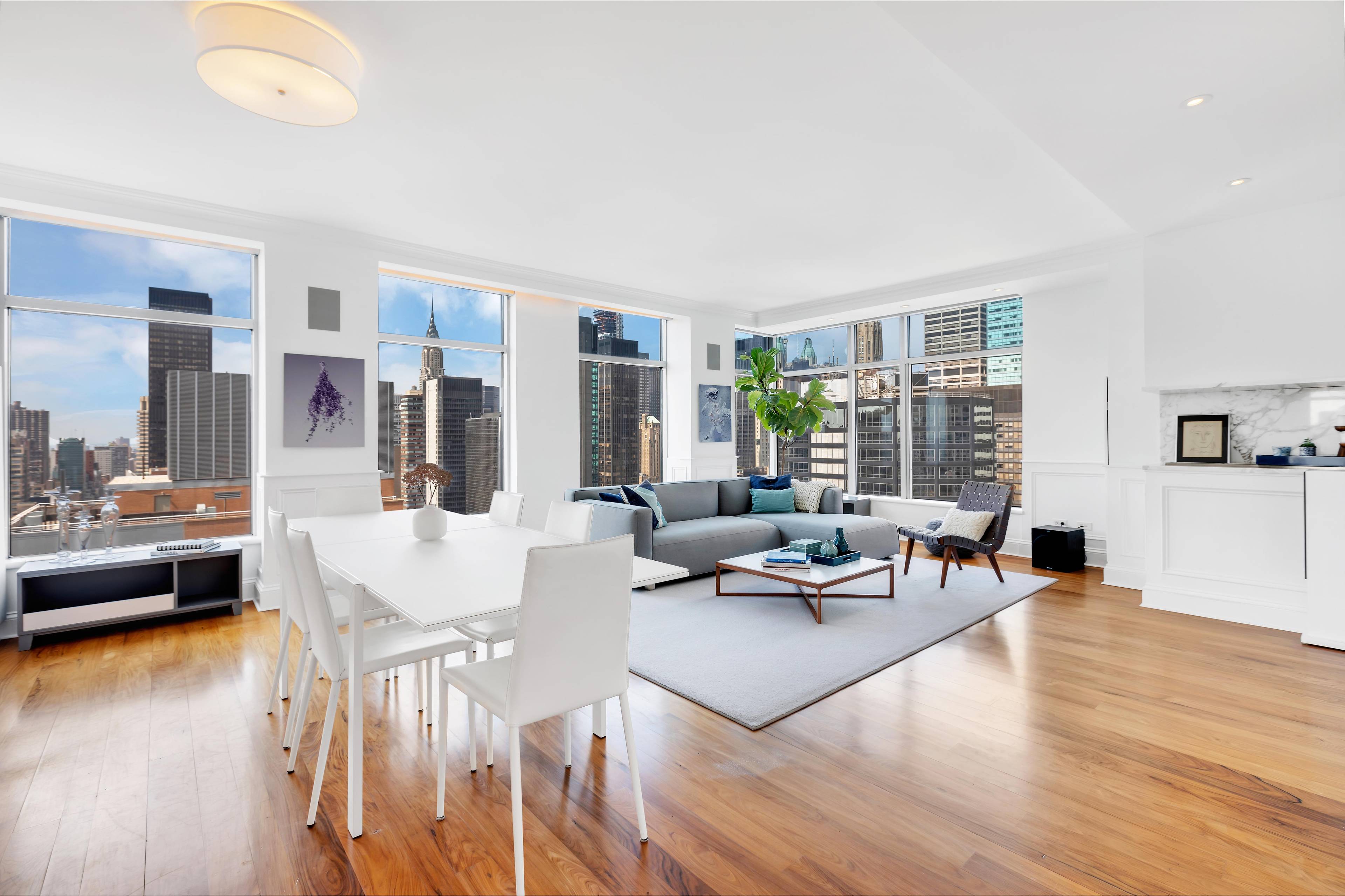 Stunning Designer 3 Bed Condo With East River Views