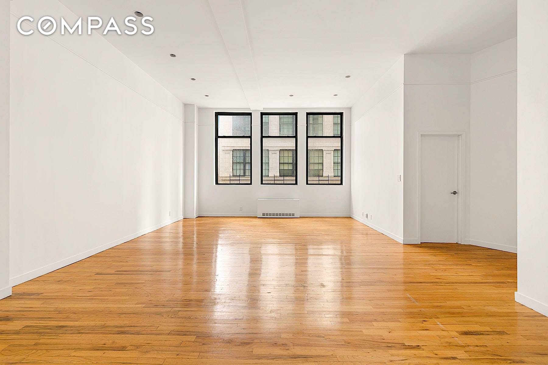 Amazing, Bright, amp ; Spacious 2 Bed 2 Bath Loft in the Heart of Greenwich Village.