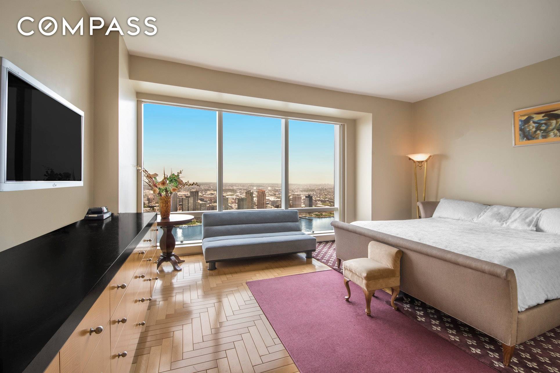 PRICE TO SELL ! 3. 6M. This 2, 016 square foot residence welcomes you through a foyer to panoramic eastern views.