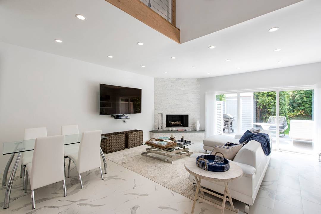 SOHO CHIC MEETS THE HAMPTONS