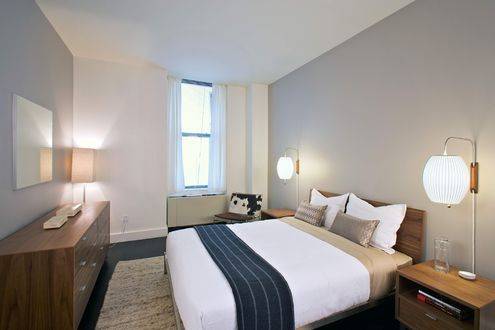 ** Financial District ** Broad Street. 2 bed 2 bath. ** 2 Months Free **  ** NO FEE ** 