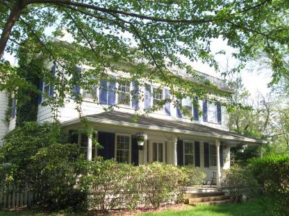 Near Sag Harbor Village and Beach North Haven
