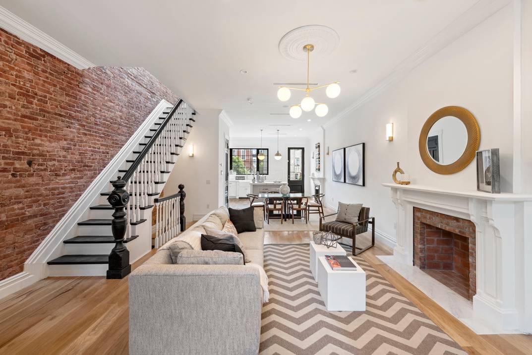 Pristine Bed-Stuy Brownstone With Working Fireplace!!