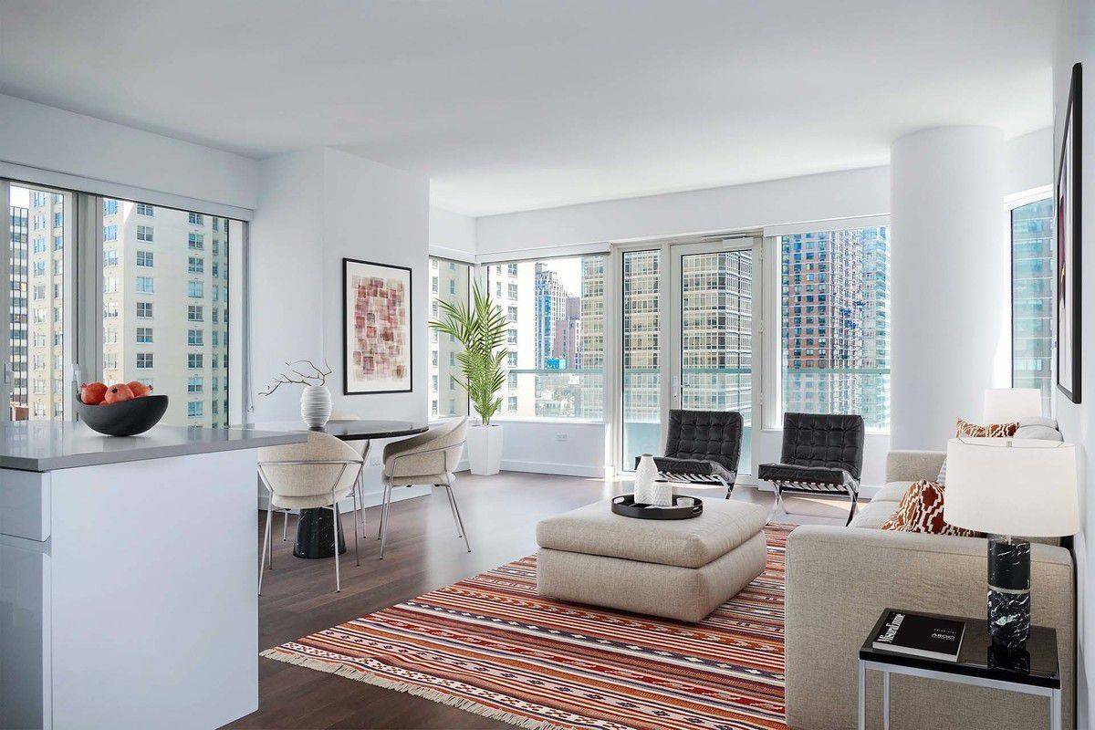 Top Tier Luxury *No Fee* 2 BR + Fire Pit + Basketball Court