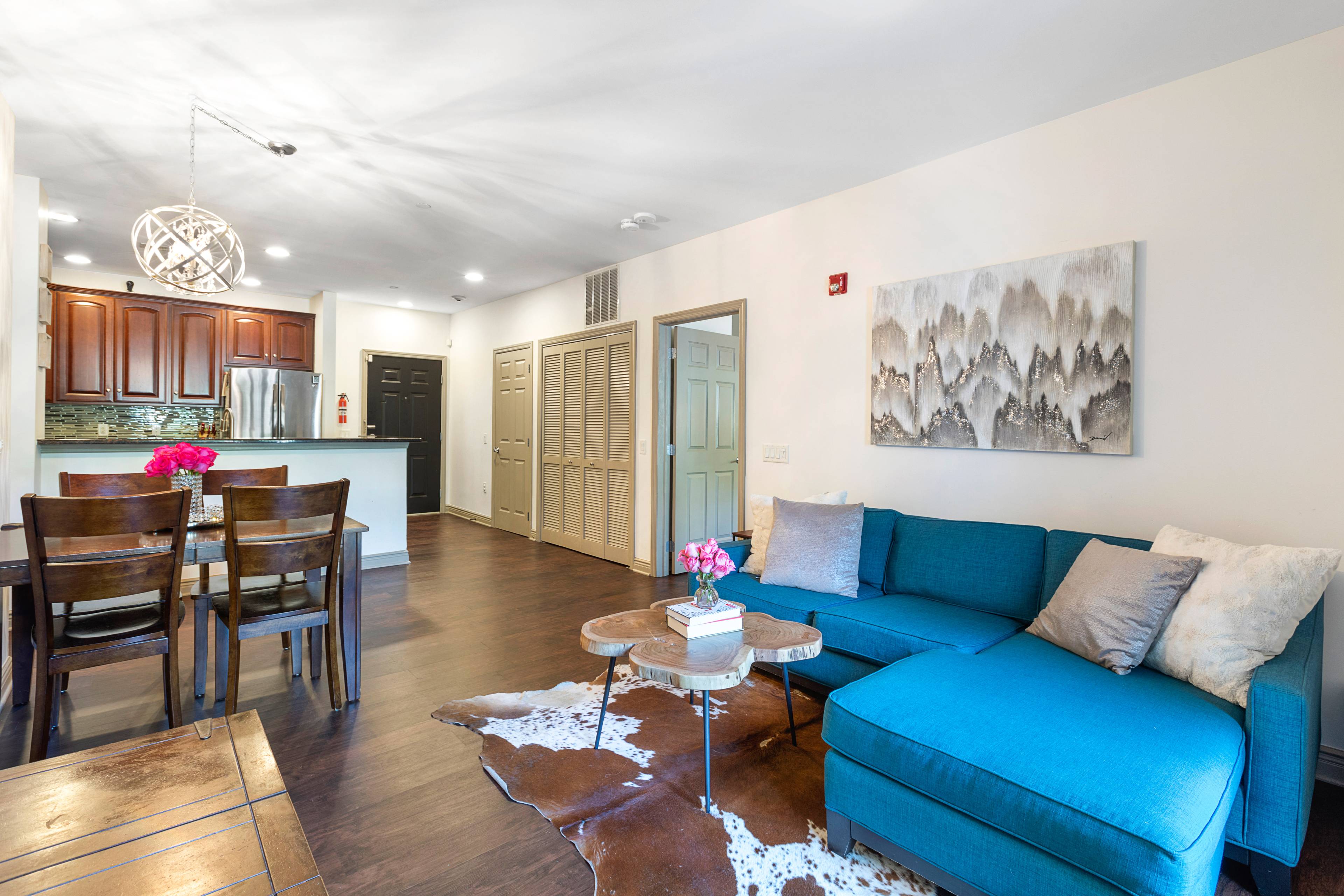 Waterfront 2 Bedroom/ 2 Baths Condo with  Private Balcony Unit on River Road
