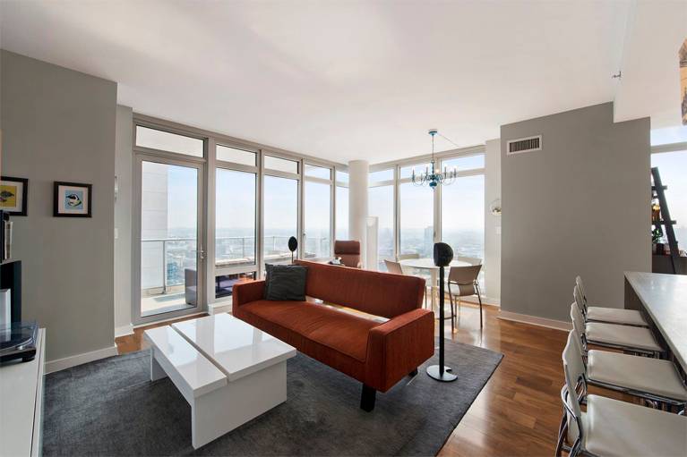 Northside Piers II Luxury Waterfront Two Bedroom Condo in Prime Williamsburg