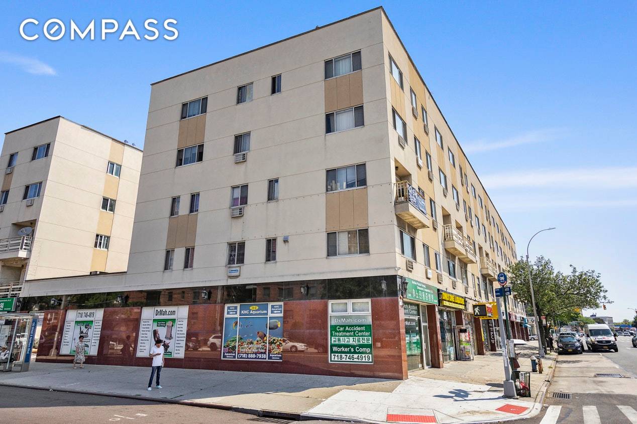 ? ? Five Story Corner Mixed Use Property On High Traffic Northern Blvd In Flushing, Queens.