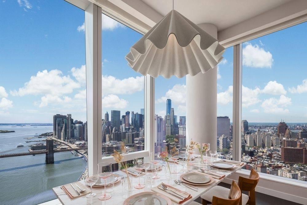 Incredible City & Water Views - 2 Bedroom near Brooklyn Bridge