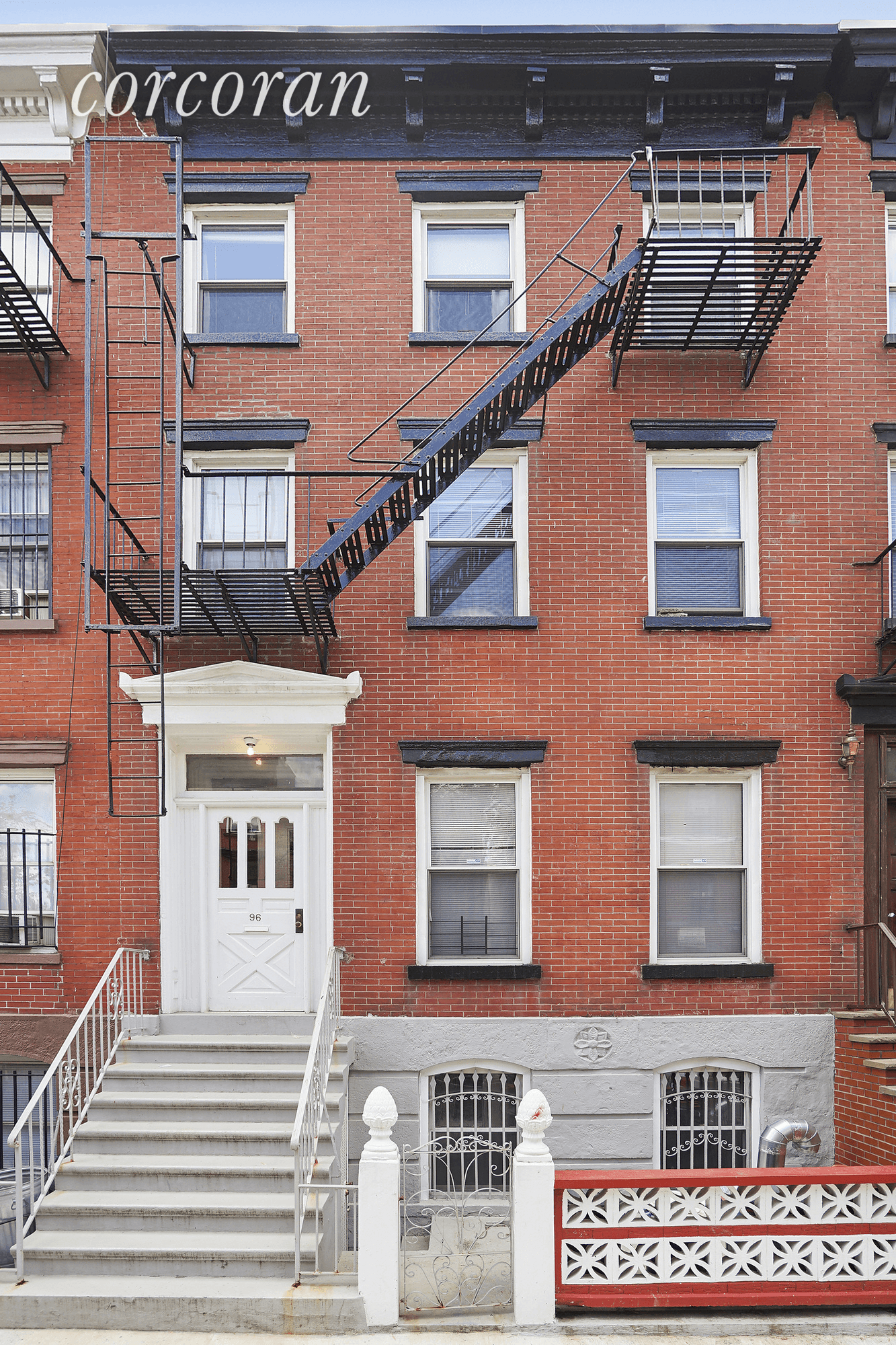 Major Curb Appeal ! Rarely available 20 ft.