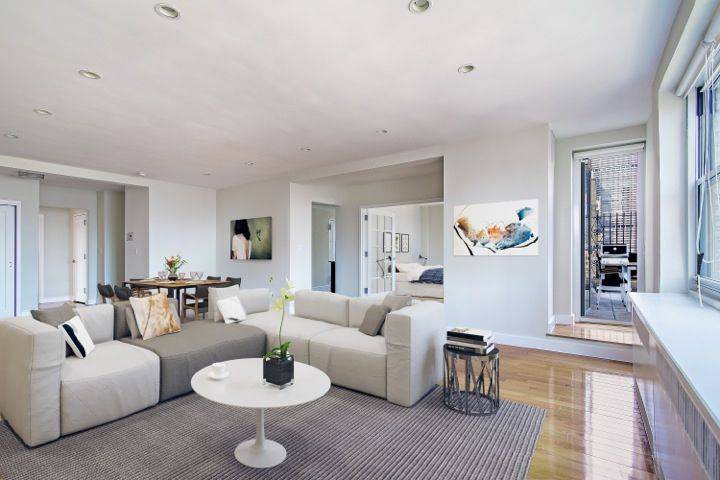 NO FEE! SPACIOUS 3 BEDROOM, 2 BATH INCLUDES AN IN-UNIT WASHER/DRYER AND AN OUTDOOR TERRACE (ACCESSIBLE FROM BOTH THE LIVING ROOM AND MASTER BEDROOM) WITH BEAUTIFUL EXPOSURE TO STUNNING VIEWS OF THE RIVER