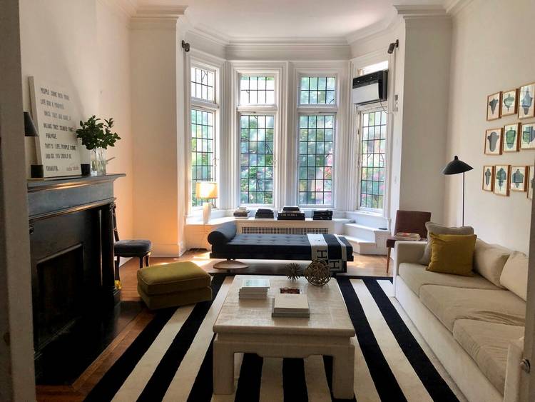 Upper East Side !!! Exquisite Single Family Townhouse, PRIVATE GARDEN !!