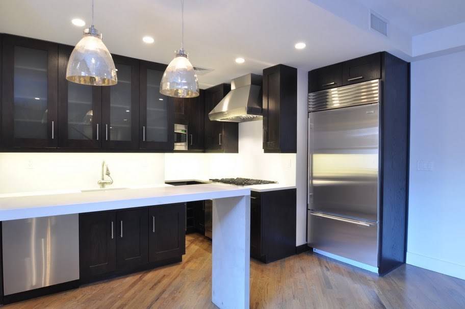 E31 Street/Madison Ave...1800 SF..FEW STEPS FROM EMPIRE ESTATE BUILDING/3BR,3BATH..DOORMAN BLDG