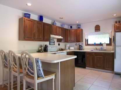 Upper East Side One Bedroom Beauty !!