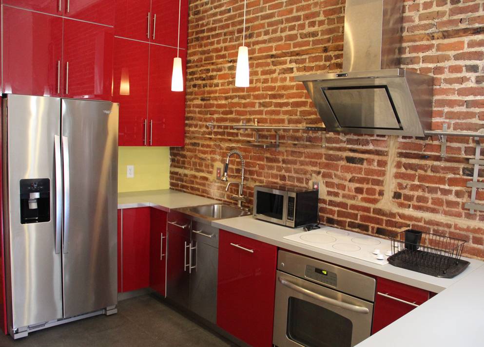 NO FEE: Stunning Oversized 3 Bedroom, 2 Bathroom West Village Loft