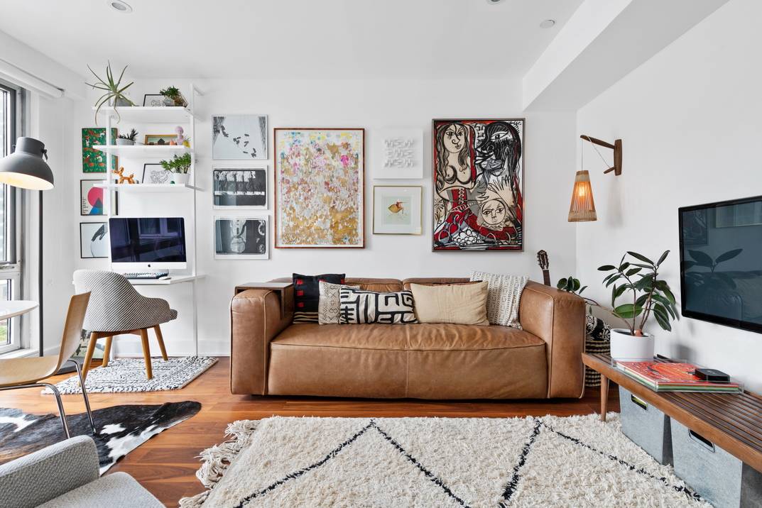 PRISTINE HOME AT THE FACTORY LOFTS IN WILLIAMSBURG !