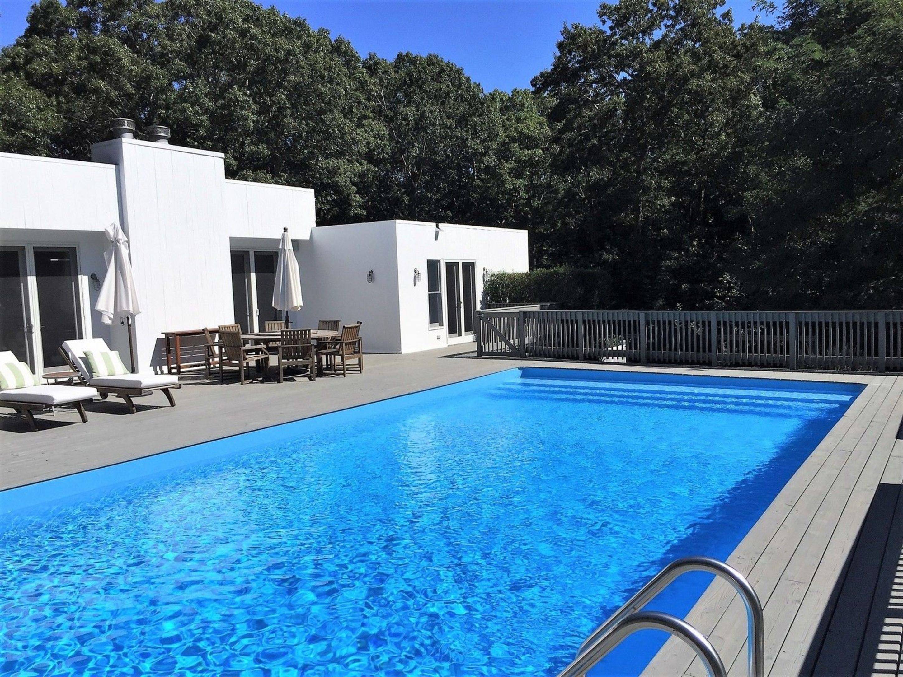 Chic East Hampton Home