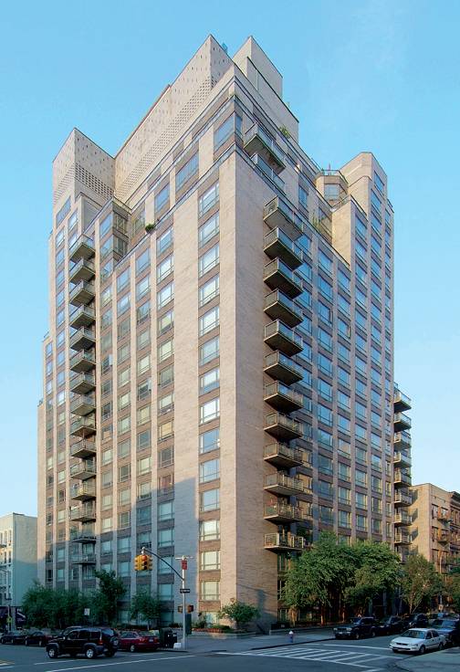 Upper East Side/Post war, One Bedroom/ $3,000
