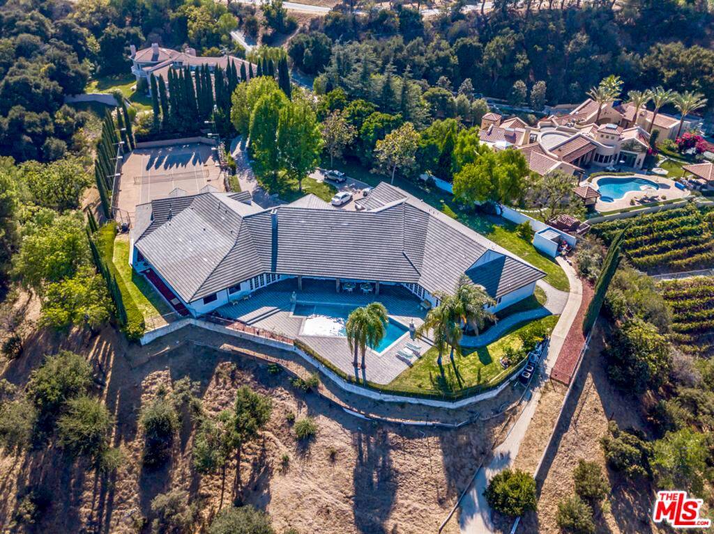 16401 Mulholland Dr, Los Angeles, CA, 90049