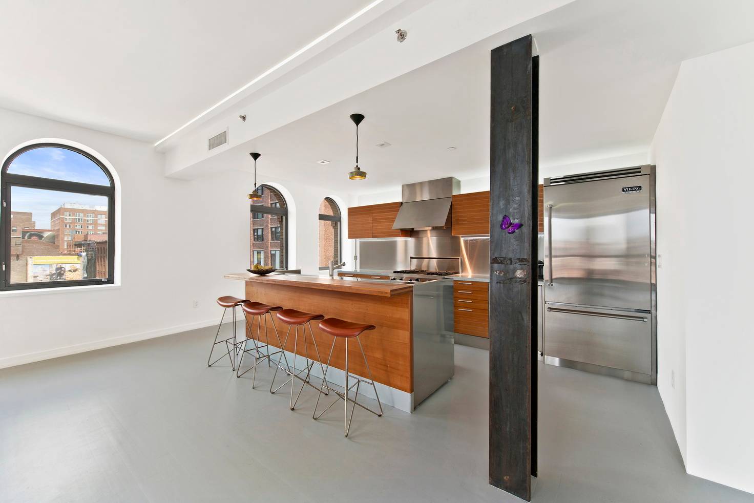 66 Ninth The Porter House Coveted 3300Sf Four Bedroom Four Bath Furnished for Rent