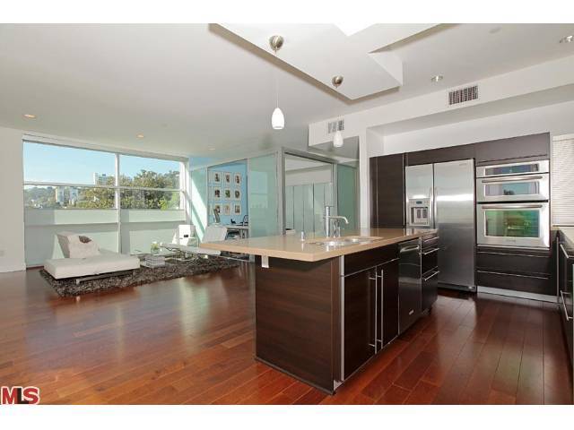 Luxury Loft in Weho 