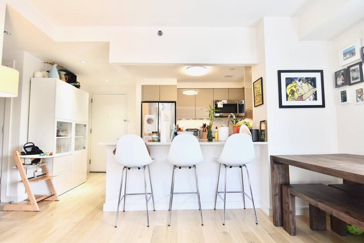 Neighborhood Harlem Location 131st St and Adam Claytonw Powell Blvd Luxury 2 bed 2 bath in a condo building featuring a doorman, gym, elevator, and furnished roof deck.