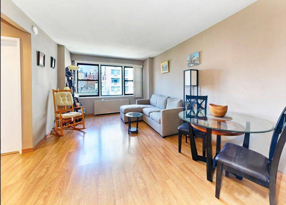 Spacious York Ville 1 Br 1 ba Co-op