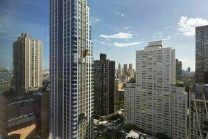 Bright 2 Br 2 Bath Co-op with Central Park Views