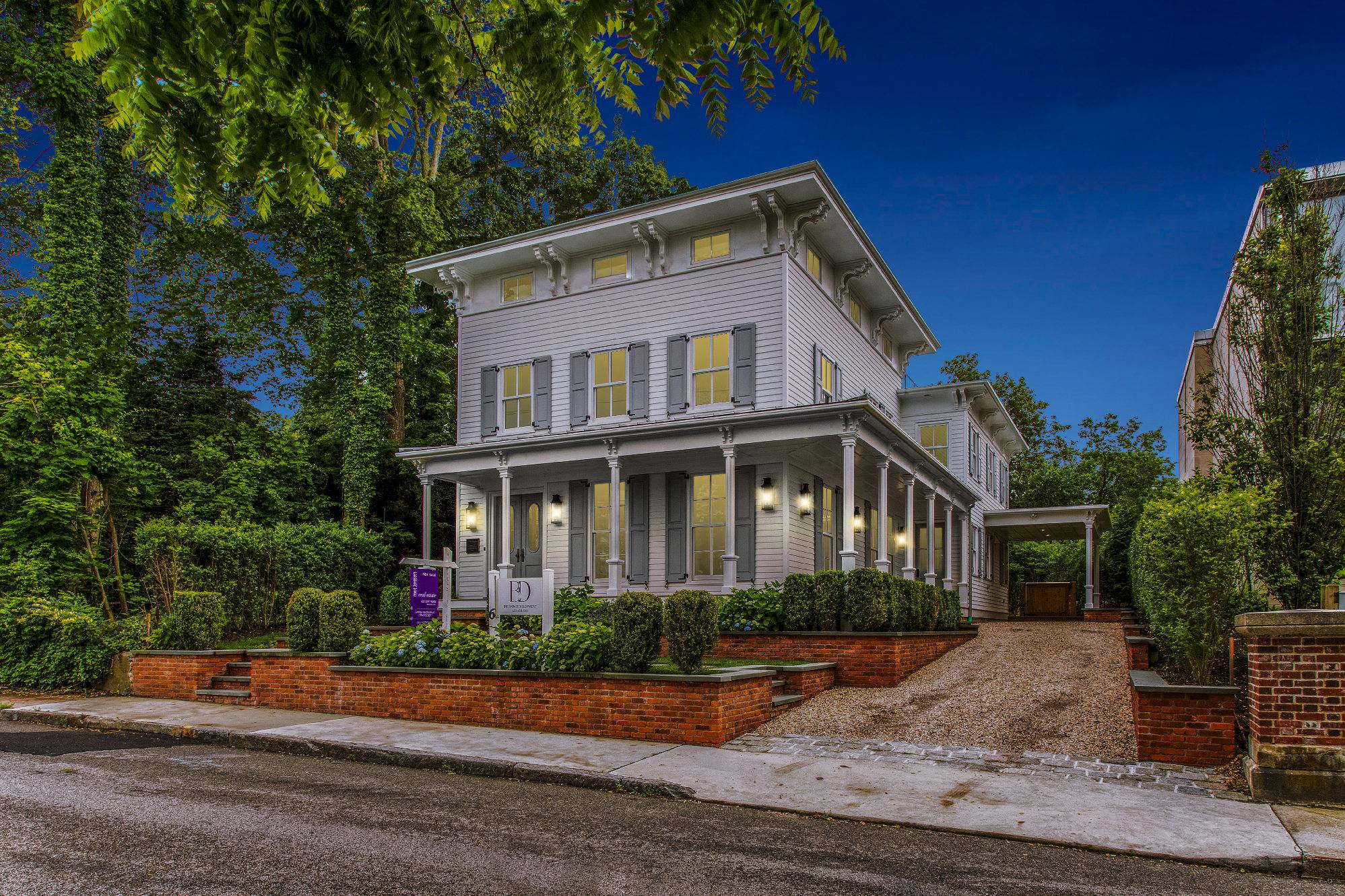 6 Union Street Sag Harbor - Heart of the Village, Historic Home.