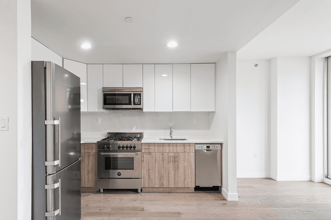 NO FEE -New Development- One Bed - 557 HART ST