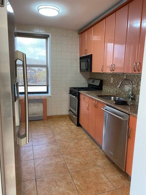 100-25 Queens Blvd | Forest Hills | Rental
