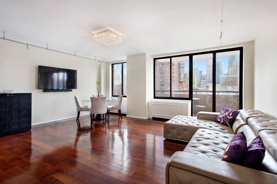 CONDO IN THE SKY WITH TWO LARGE TERRACES