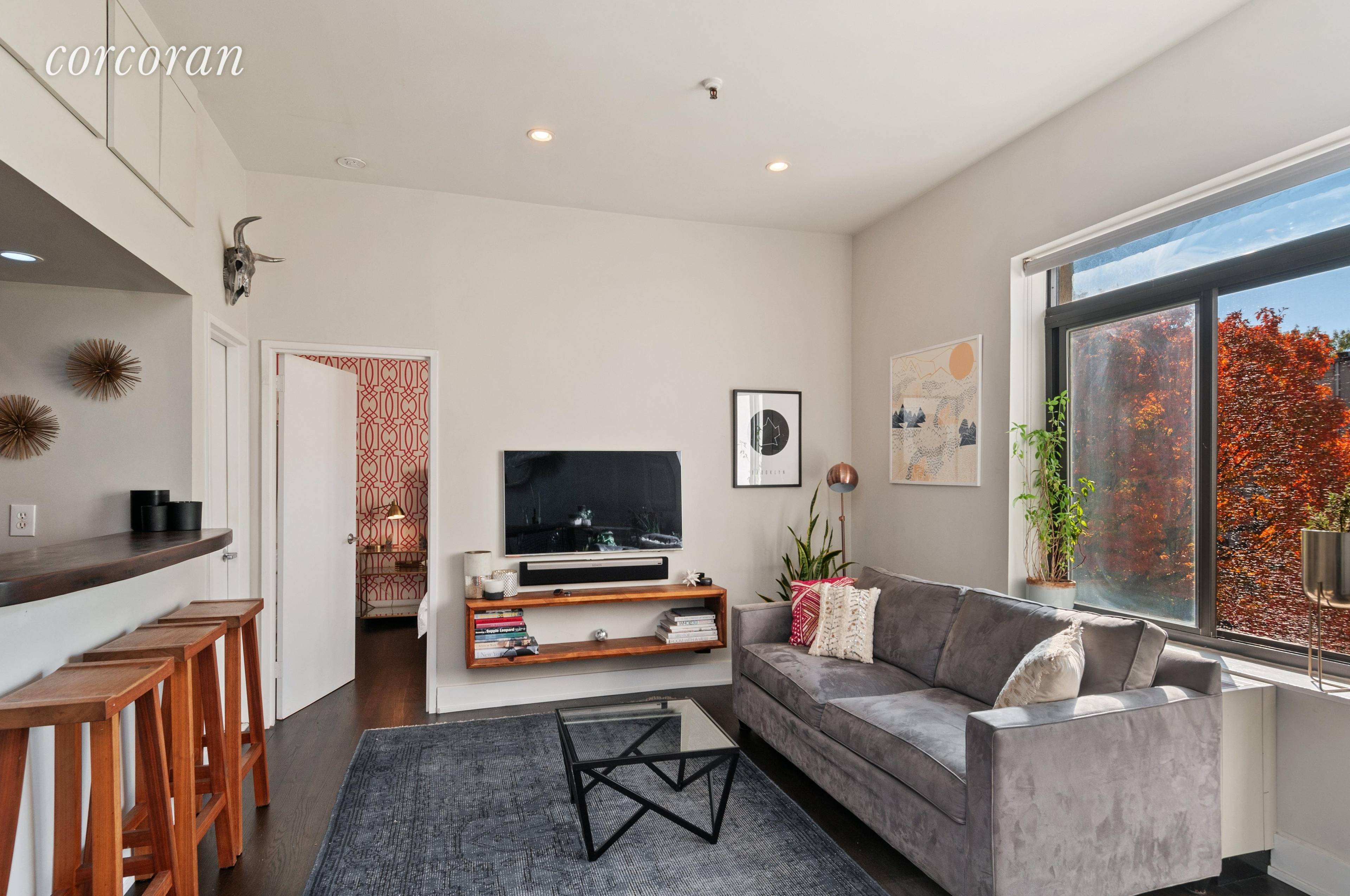 Cobble Hill's Finest ! Welcome to 124 Atlantic Avenue !