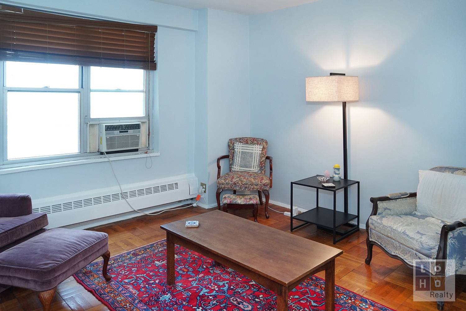 The largest and best two bedroom layout East River has to offer, this spacious and versatile apartment features generous proportions, eastern and western exposures, and stunning views of the East ...