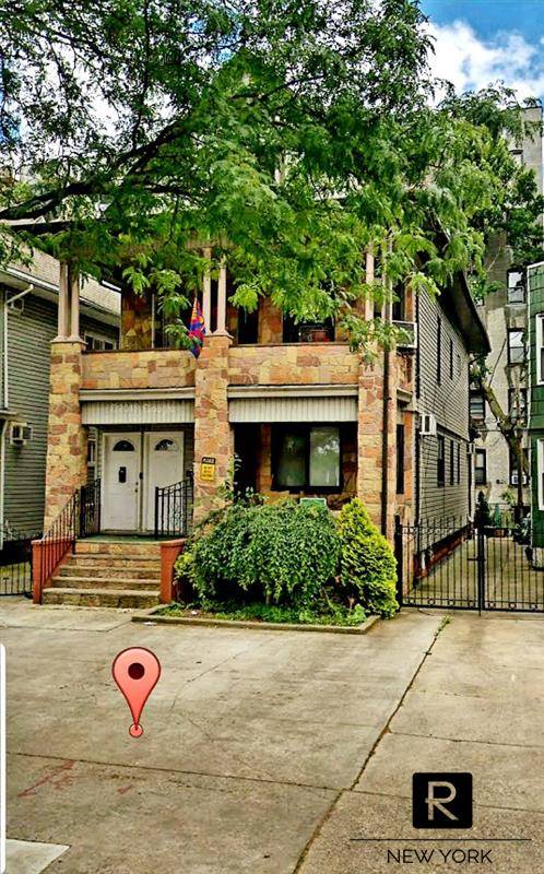 Amazing Legal 2 family Prime Midwood Location near everything 3 parking spots Porch and backyardlot 33 x 100 22.