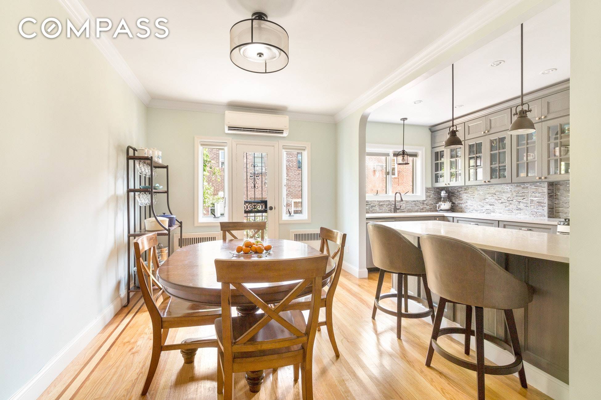 Welcome home to 5 Jackson Court on a private cul de sac with parking in the Bay Ridge section of Brooklyn !