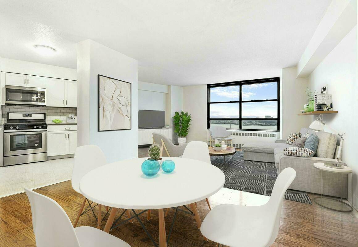 No Fee! Magnificent 3beds/1.5baths with HW floors & stunning river view!