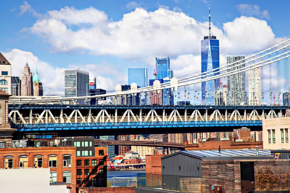 Enjoy enviable penthouse living in the heart of DUMBO in this pristine three bedroom, three bathroom condominium home with a large private terrace and views that stretch all the way ...