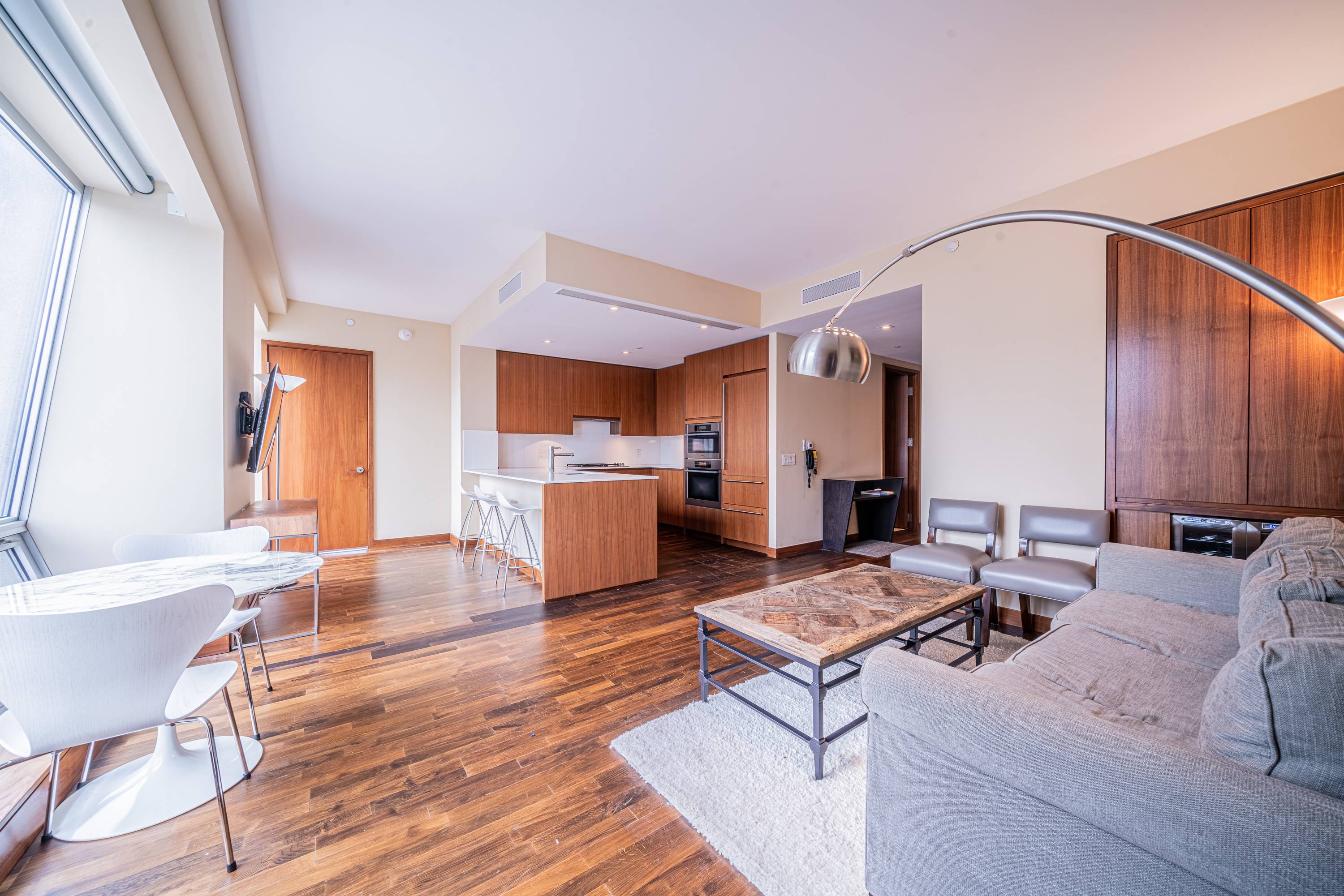 No Fee Luxury Manhattan Two Bedroom Rental
