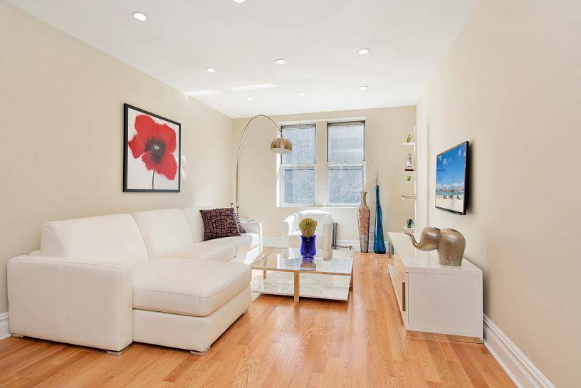 NO FEE Welcome to the John James Condominium !