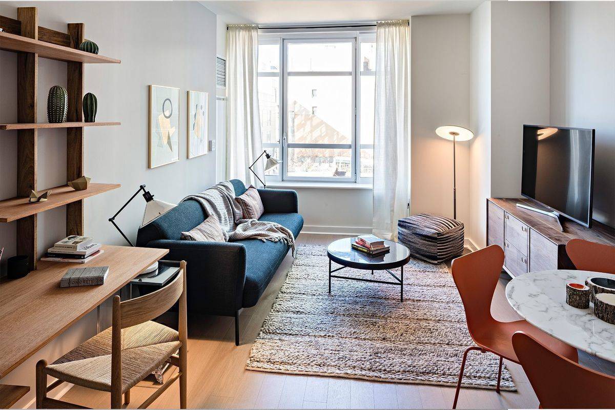 New to the Market 1Bed/1Bath in Heart of Downtown Brooklyn. No Fee!