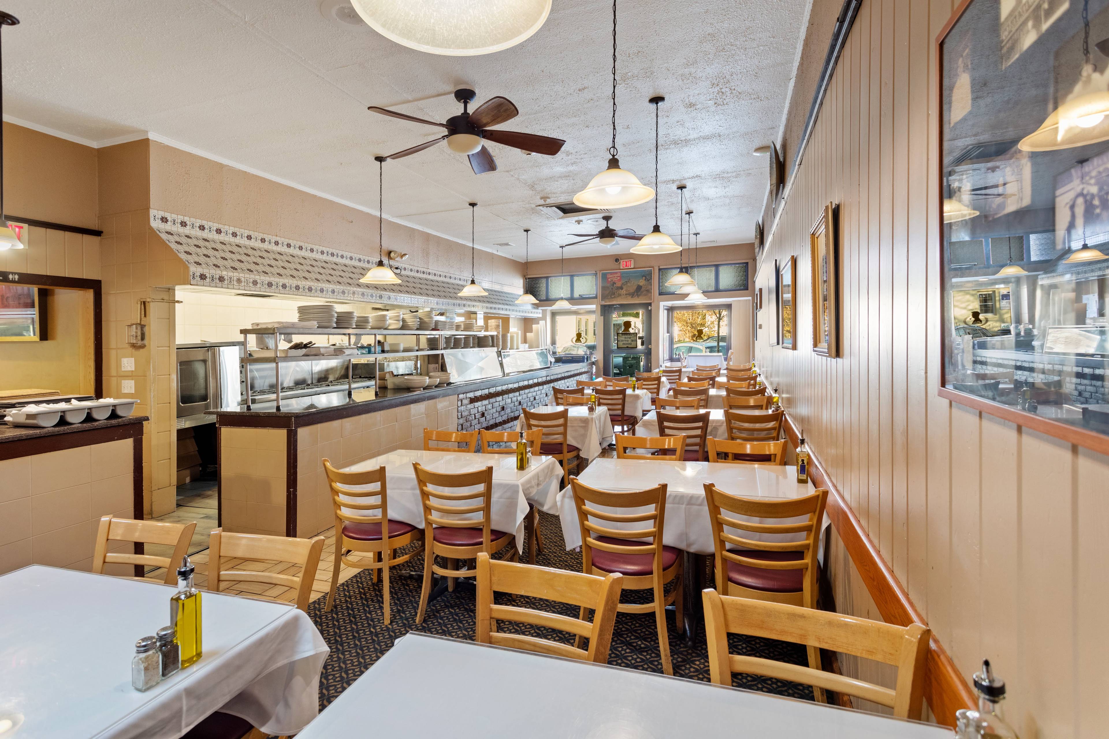 Iconic Restaurant Location in Southampton Village