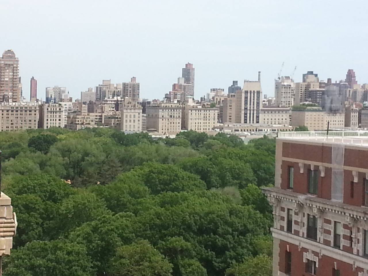 Elegant and Spacious Renovated Hi-Floor Sunny 3 Bedroom /3.5 Baths with Phenomenal Sun Deck by Central Park in the Heart of The UWS