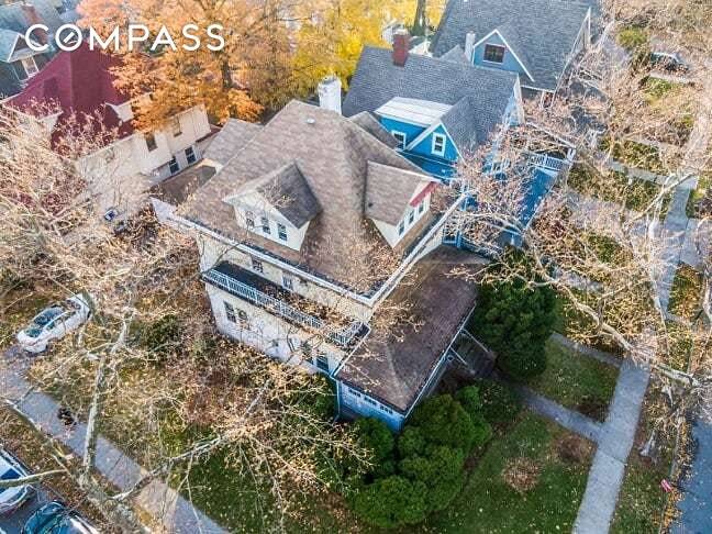 Erected in 1910 and nestled on a 60x100 lot on the corner of Rugby Road and Glenwood Road is 1320 Glenwood road.